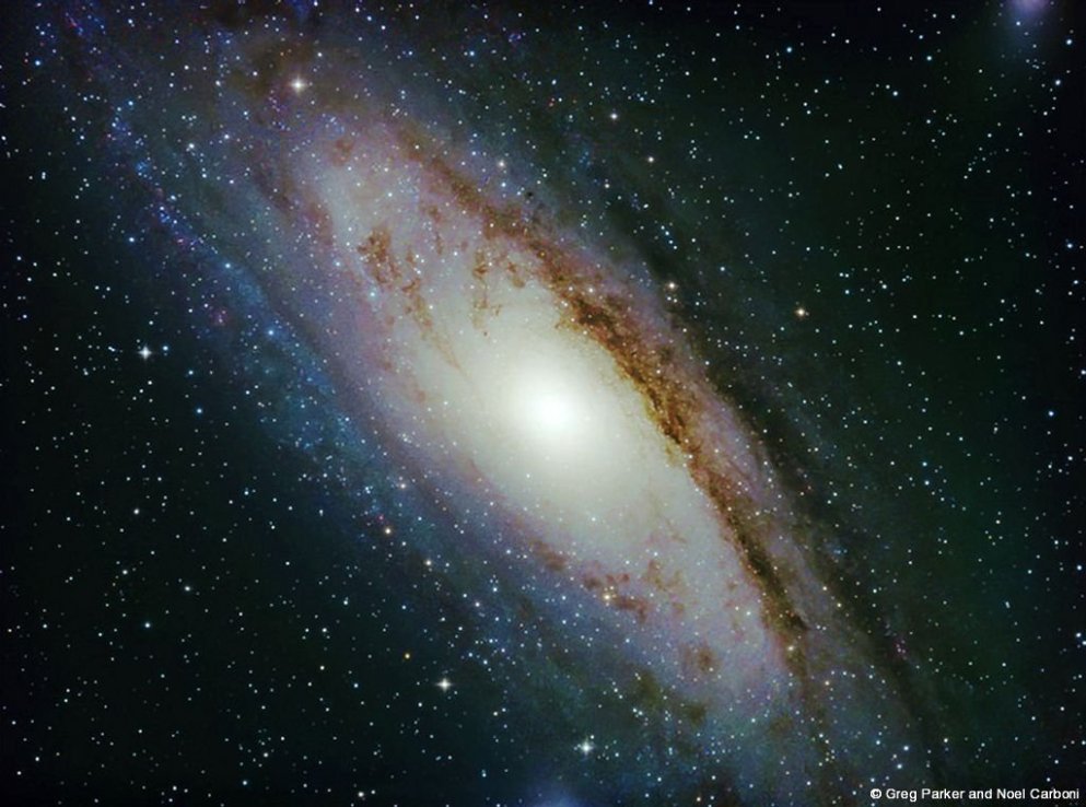 Central region of the spiral galaxy M31
