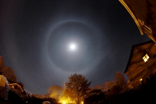 Lunar halo over the New Forest Observatory